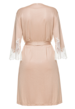 Короткий халат Suavite lace-short-robe-slp89-19-b-zhyuliet-w