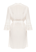 Короткий халат Suavite lace-short-robe-slp96-19-mw-lea-w