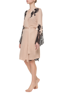 Короткий халат Suavite lace-short-robe-slp88-19-b-jacqueline-w