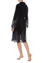 Короткий халат Suavite lace-short-robe-slp99-19-blu-marielle-w