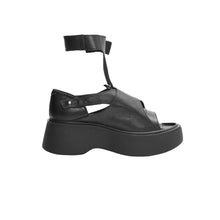САНДАЛИИ BRASLET CUT PORA W BL